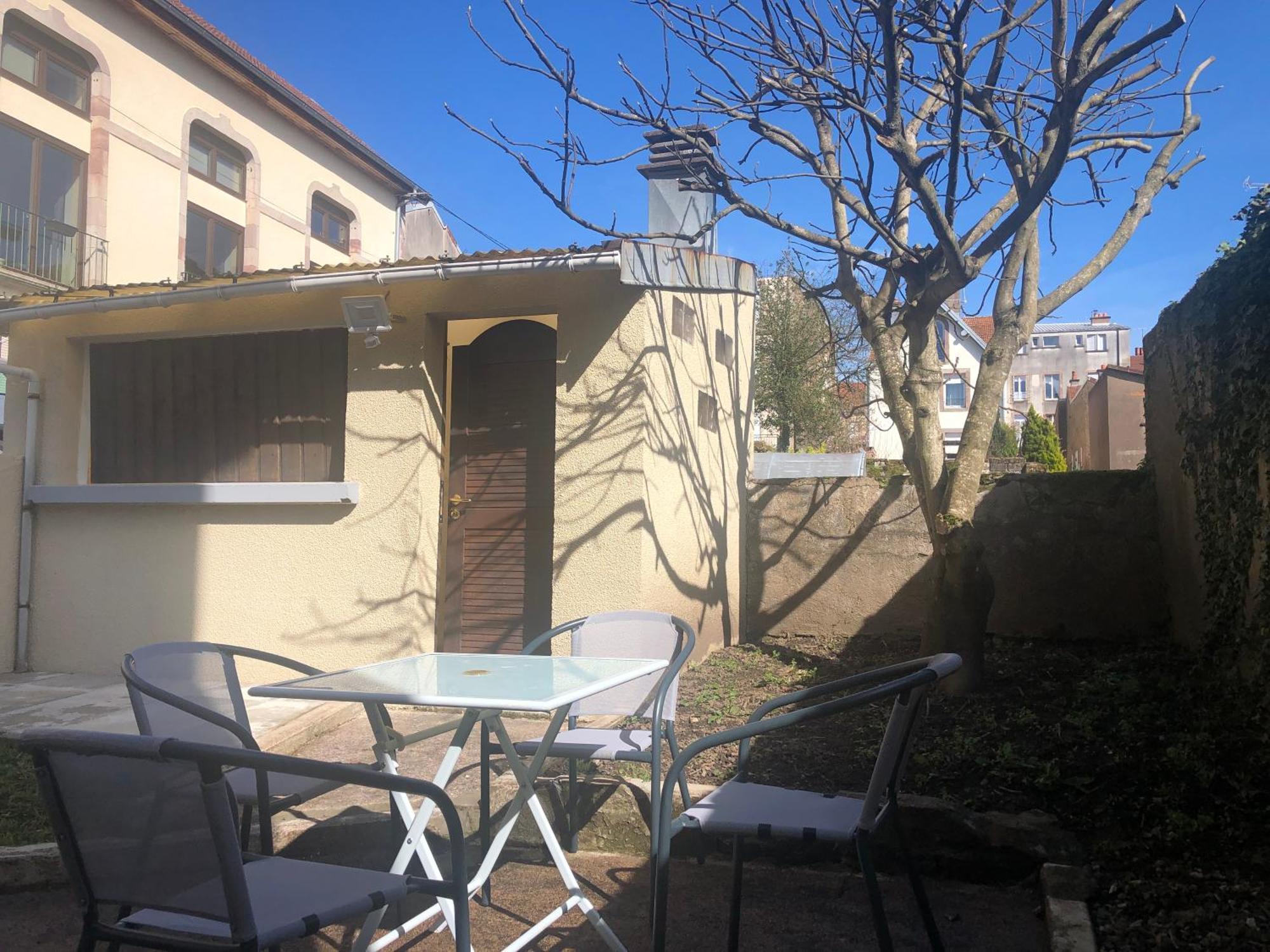 Meubles Deco Fab - Plancha Apartamento Luxeuil-les-Bains Exterior foto
